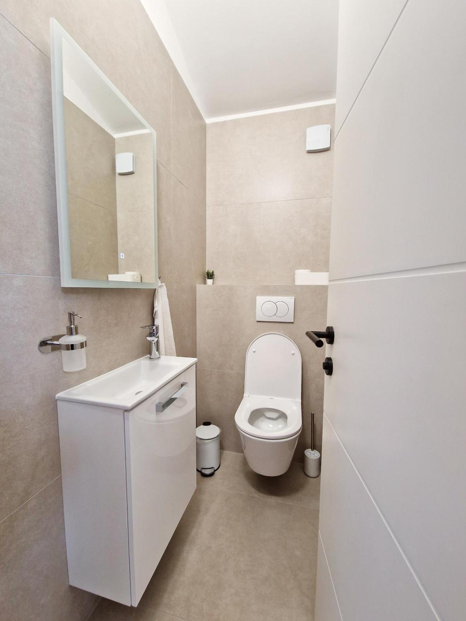 Apartments Jasna ロヴィニ エクステリア 写真